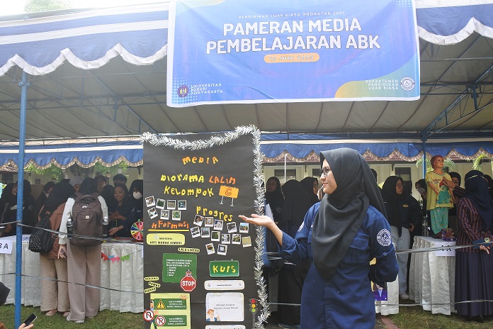 Pameran Media ABK